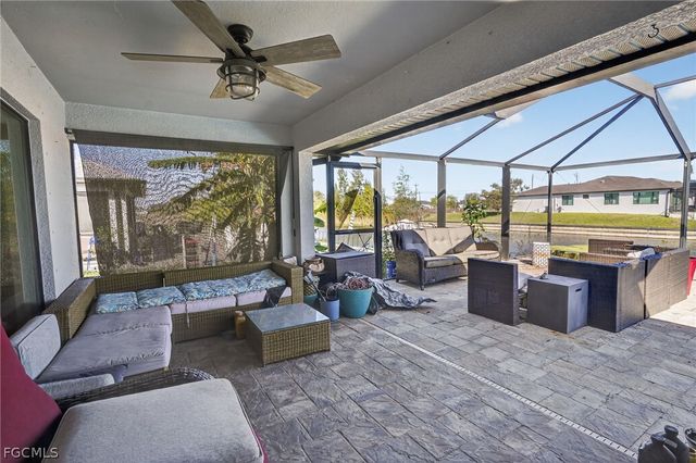 309 NW 5th TER, Cape Coral, FL 33993