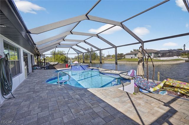 309 NW 5th TER, Cape Coral, FL 33993