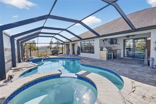 309 NW 5th TER, Cape Coral, FL 33993