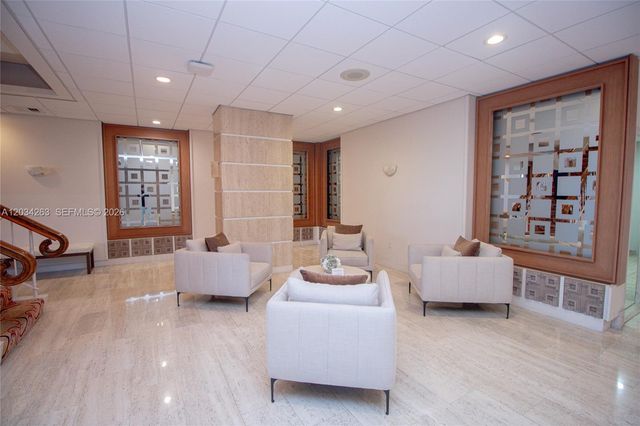 2899 Collins Ave 1422, Miami Beach, FL 33140