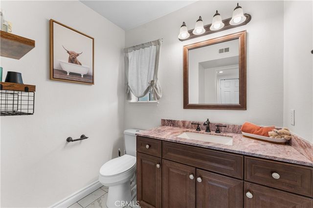 3240 W Avenue J3, Lancaster, CA 93536