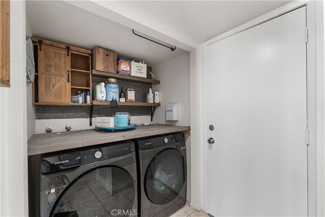 3240 W Avenue J3, Lancaster, CA 93536