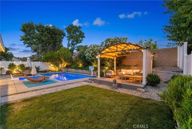 3240 W Avenue J3, Lancaster, CA 93536