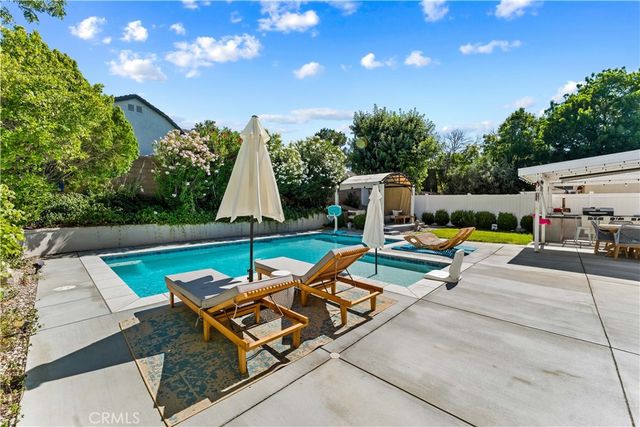3240 W Avenue J3, Lancaster, CA 93536