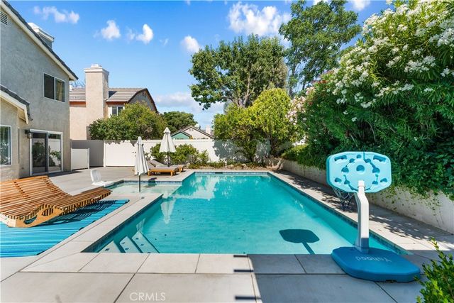3240 W Avenue J3, Lancaster, CA 93536