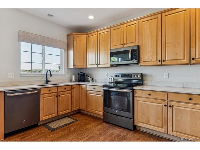 1004 Riddlewood Rd, Highlands Ranch, CO 80129