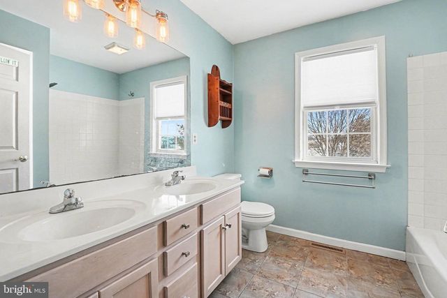 1350 JUNIPER ST, Lebanon, PA 17042