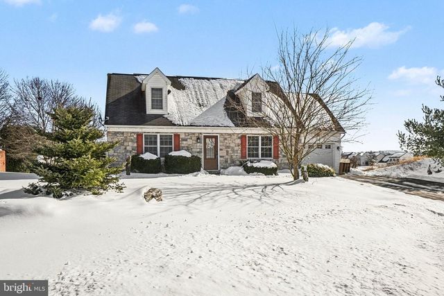 1350 JUNIPER ST, Lebanon, PA 17042