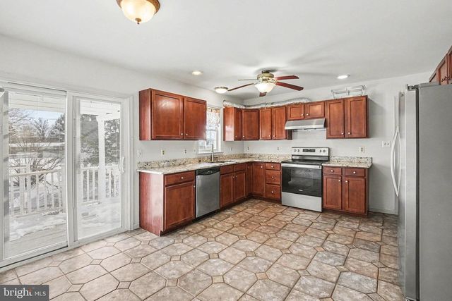 1350 JUNIPER ST, Lebanon, PA 17042