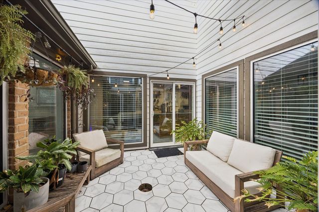 5611 Water Leaf Lane, Houston, TX 77088