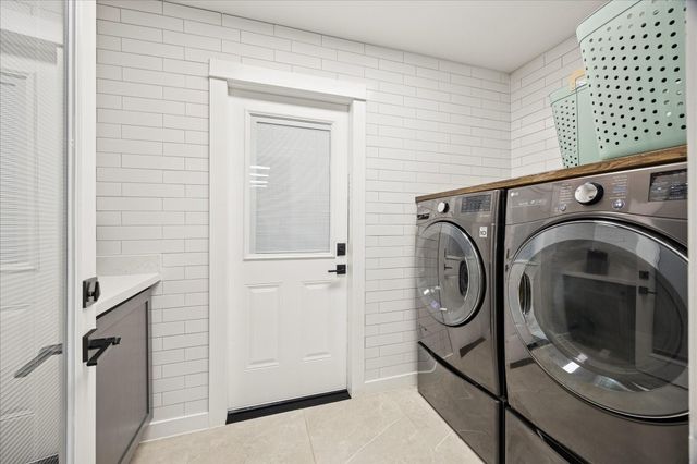 5611 Water Leaf Lane, Houston, TX 77088