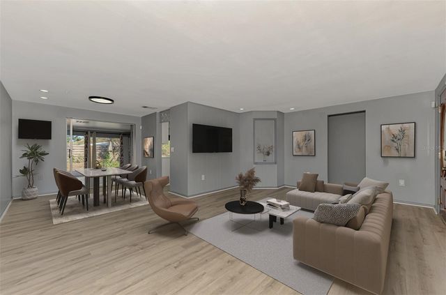 6742 BOWLINE DRIVE, Sarasota, FL 34231