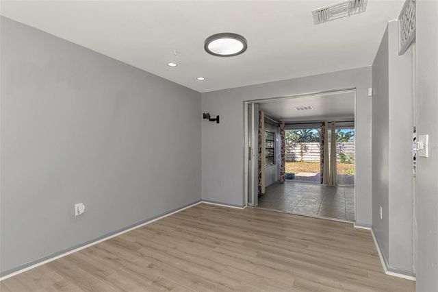 6742 BOWLINE DRIVE, Sarasota, FL 34231