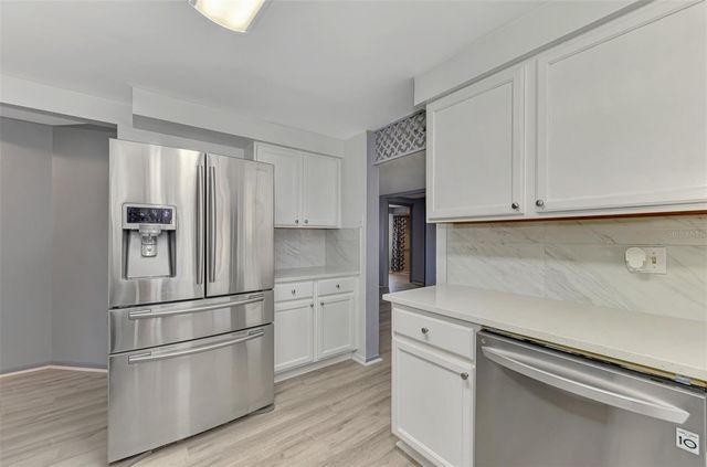 6742 BOWLINE DRIVE, Sarasota, FL 34231