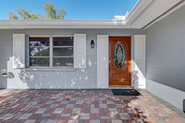 6742 BOWLINE DRIVE, Sarasota, FL 34231