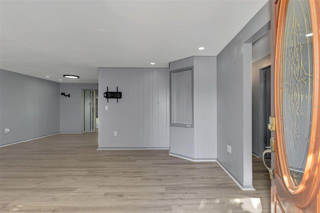 6742 BOWLINE DRIVE, Sarasota, FL 34231