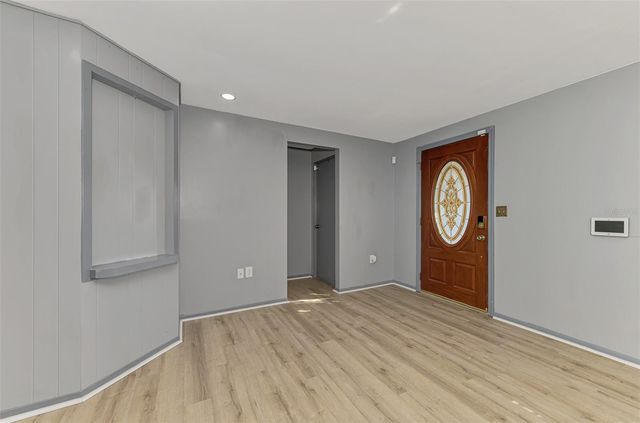 6742 BOWLINE DRIVE, Sarasota, FL 34231