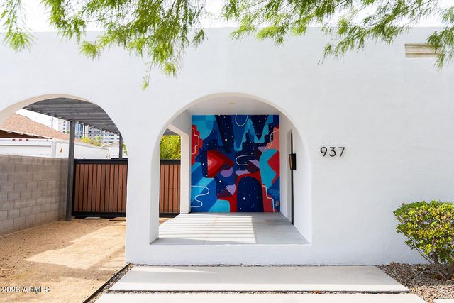 937 E GRANADA Road, Phoenix, AZ 85006
