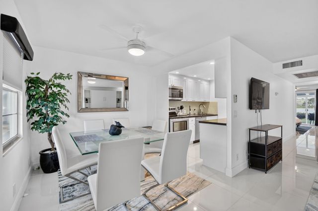 1061 EXETER D, Boca Raton, FL 33434