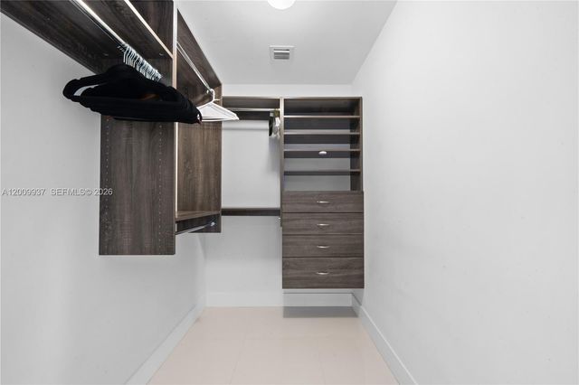 2960 NE 207th St 1003, Aventura, FL 33180