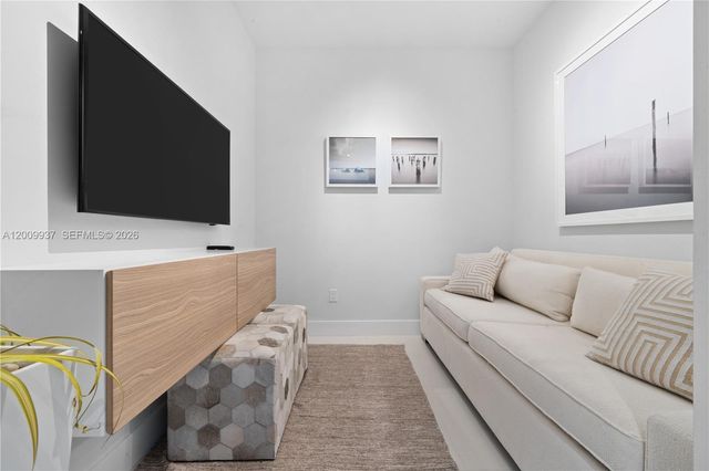 2960 NE 207th St 1003, Aventura, FL 33180