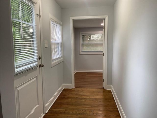 1298 Belmont SE Avenue, Smyrna, GA 30080