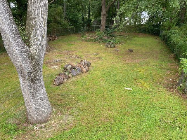 1298 Belmont SE Avenue, Smyrna, GA 30080