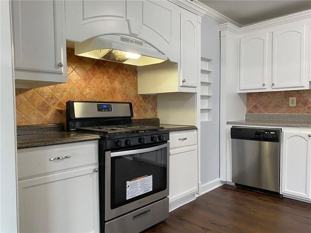 1298 Belmont SE Avenue, Smyrna, GA 30080