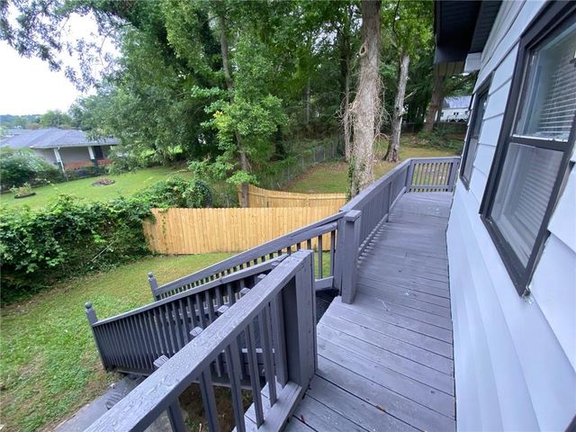 1298 Belmont SE Avenue, Smyrna, GA 30080