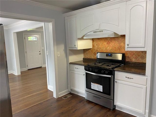 1298 Belmont SE Avenue, Smyrna, GA 30080