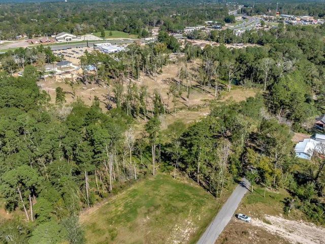 319 Sandybrook, Lufkin, TX 75901
