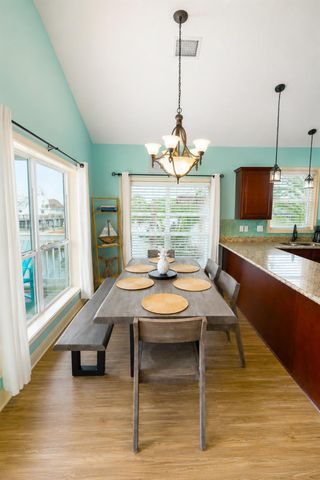 16602 Bahama Way, Jamaica Beach, TX 77554