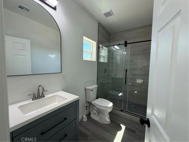 1627 Tejon, Bakersfield, CA 93305