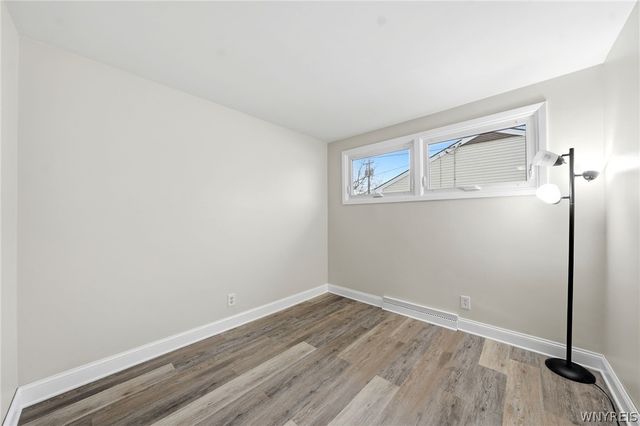 39 Hartford Road, Amherst, NY 14226