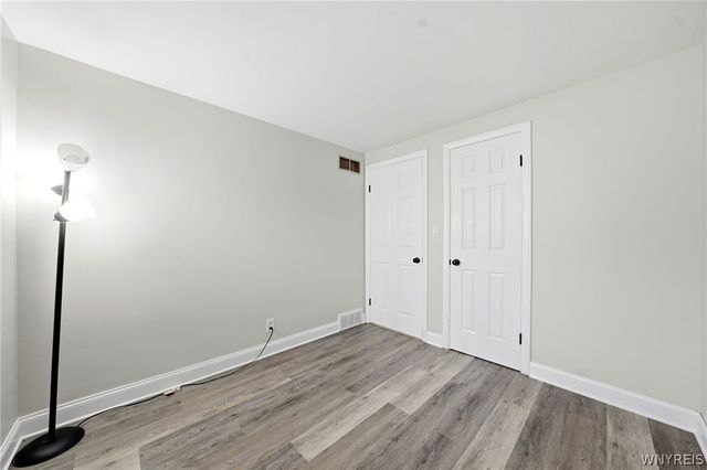 39 Hartford Road, Amherst, NY 14226