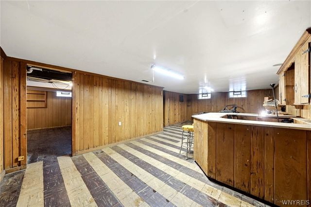 39 Hartford Road, Amherst, NY 14226