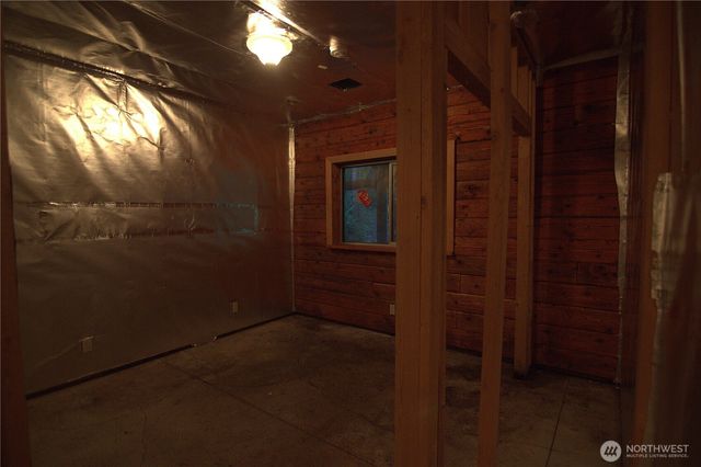 33610 NE 84th Place, Carnation, WA 98014