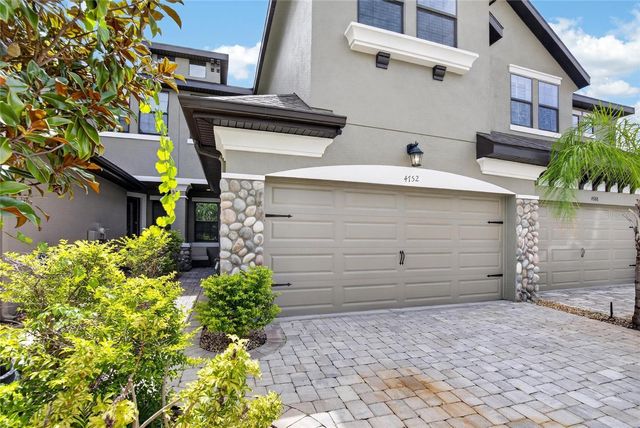 4752 WANDERING WAY, Wesley Chapel, FL 33544
