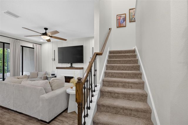 4752 WANDERING WAY, Wesley Chapel, FL 33544