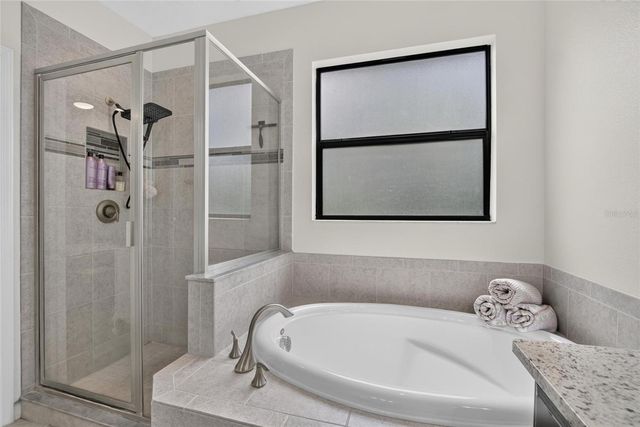 4752 WANDERING WAY, Wesley Chapel, FL 33544