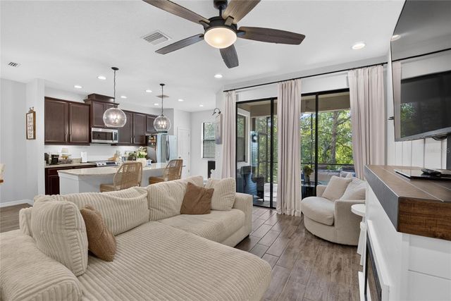 4752 WANDERING WAY, Wesley Chapel, FL 33544