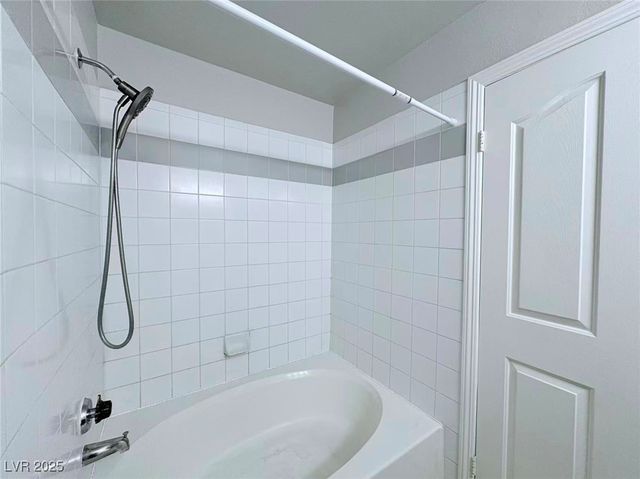 7885 West Flamingo Road 1113, Las Vegas, NV 89147