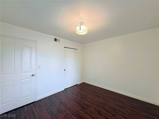 7885 West Flamingo Road 1113, Las Vegas, NV 89147