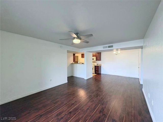 7885 West Flamingo Road 1113, Las Vegas, NV 89147