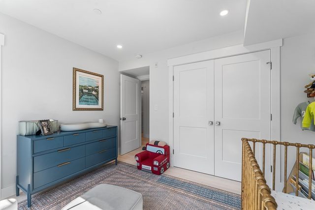 11 Lowell St B, Arlington, MA 02476