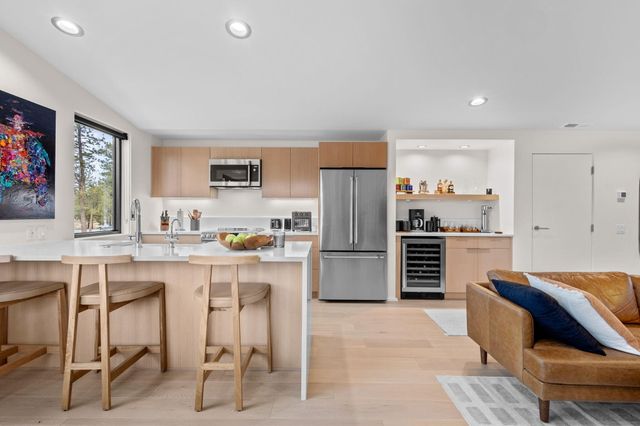 631 N Sisters Woodlands Way Way, Sisters, OR 97759