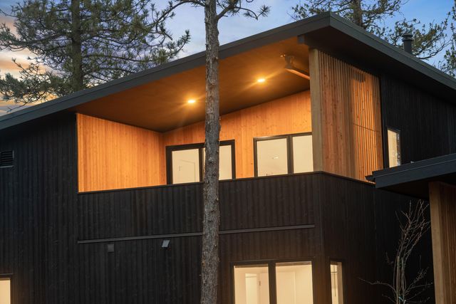 631 N Sisters Woodlands Way Way, Sisters, OR 97759