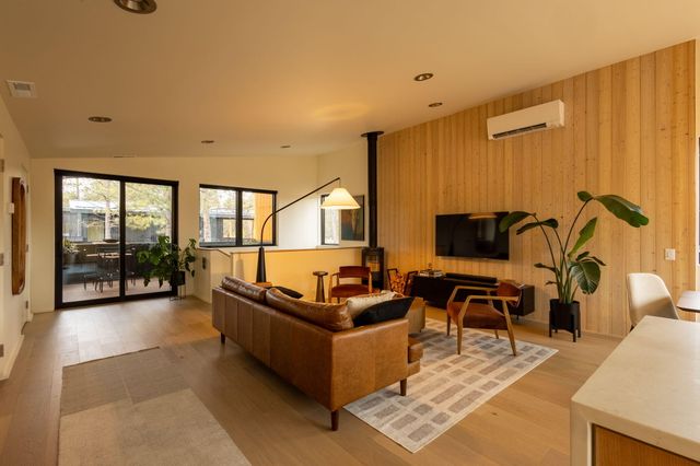 631 N Sisters Woodlands Way Way, Sisters, OR 97759