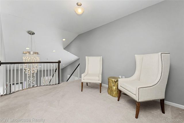 5608 Pembrooke Crossing, West Bloomfield Charter Township, MI 48322