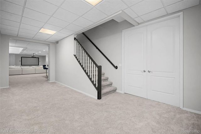 5608 Pembrooke Crossing, West Bloomfield Charter Township, MI 48322